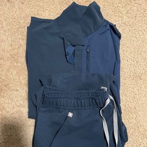 Figs Men's Scrubs (Matching Shirt and Pant), Medium, Dark Harbor